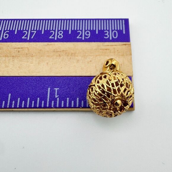 Vintage Ball Filigree Earrings Monet Clip On Glamour Gatsby Timeless Retro - Picture 5 of 6